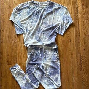 Appaman youth sz 14 blue and White Tie-Dye Lounge pajama Set, great condition
